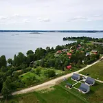 M-mazuria Letniskowe Caloroczne Mazury Gizycko - Z Sauna I Jacuzzi Jaktstuga Fuleda